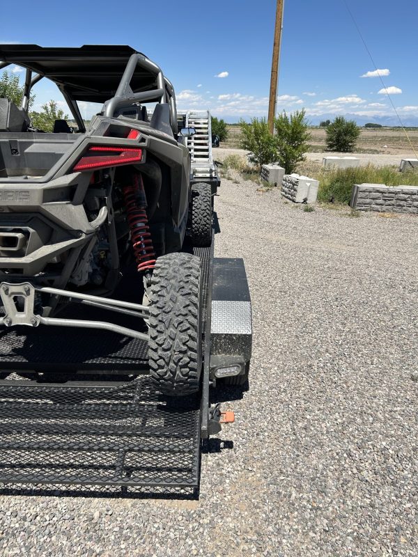 Polaris Side by Side Pro R w/ 4 Cylinder engine on a 14 Ft Tandem Trailer w/ No Lift Ramp